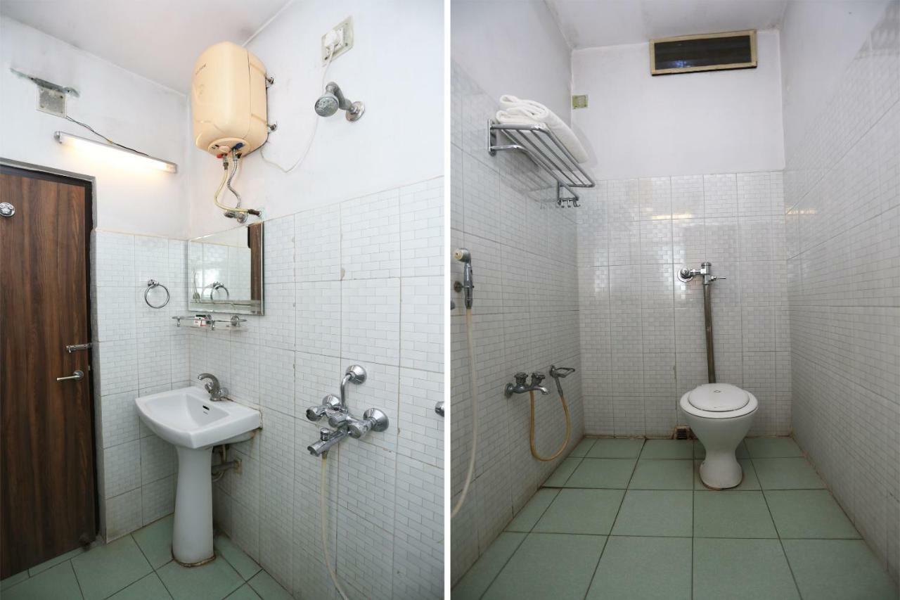 Oyo 24916 Hotel Aquatic Palace Kalyani Dış mekan fotoğraf