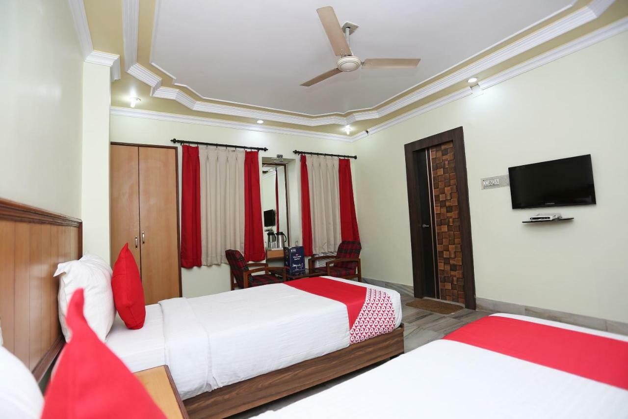 Oyo 24916 Hotel Aquatic Palace Kalyani Dış mekan fotoğraf